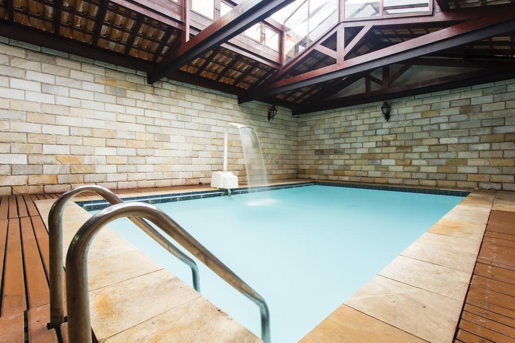 Hotel Lopes 카샴부 외부 사진