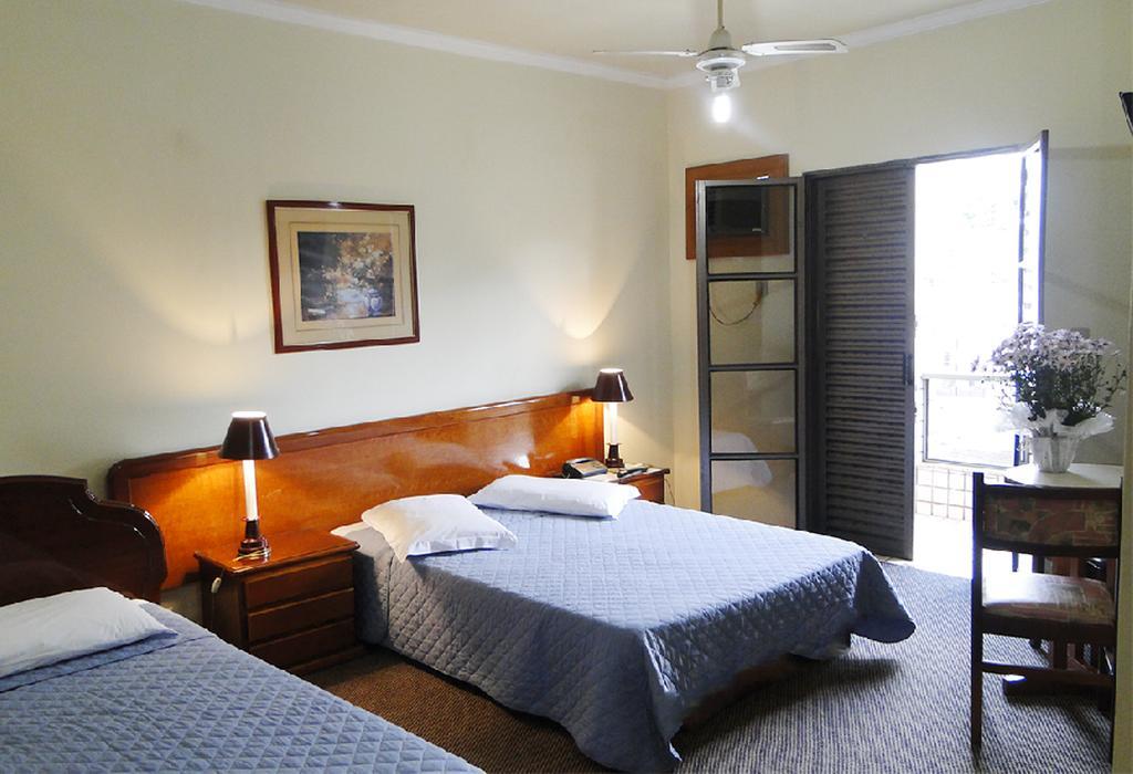 Hotel Lopes 카샴부 객실 사진